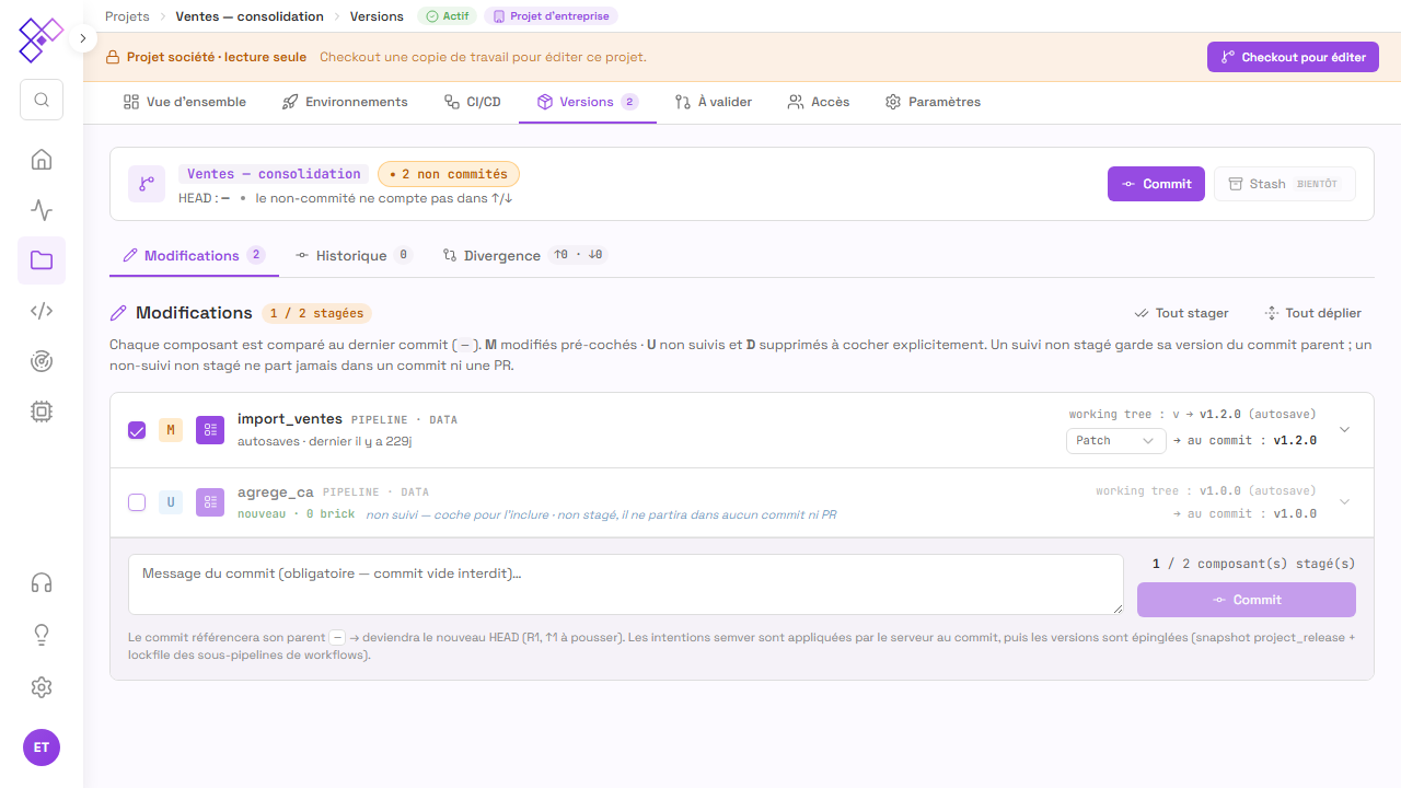 L'onglet Versions : statut de travail et staging